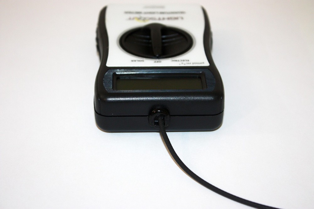 Spectrum Technologies 3415FXSE LightScout Solar/Electric Quantum Meter, Ext Sen