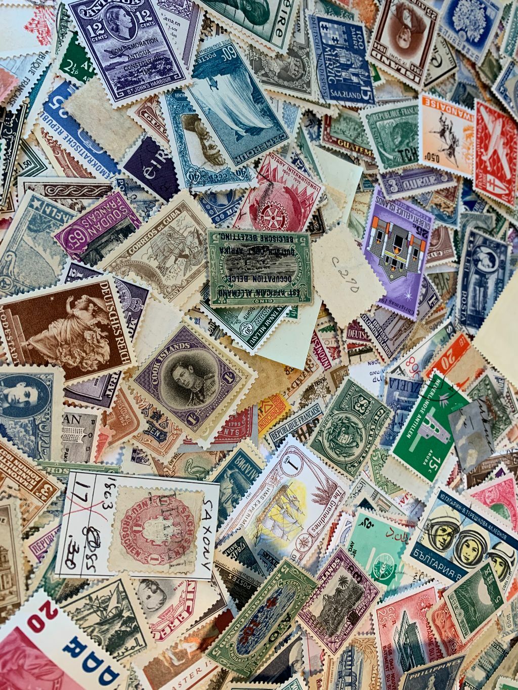 200 Worldwide Stamps Off Paper