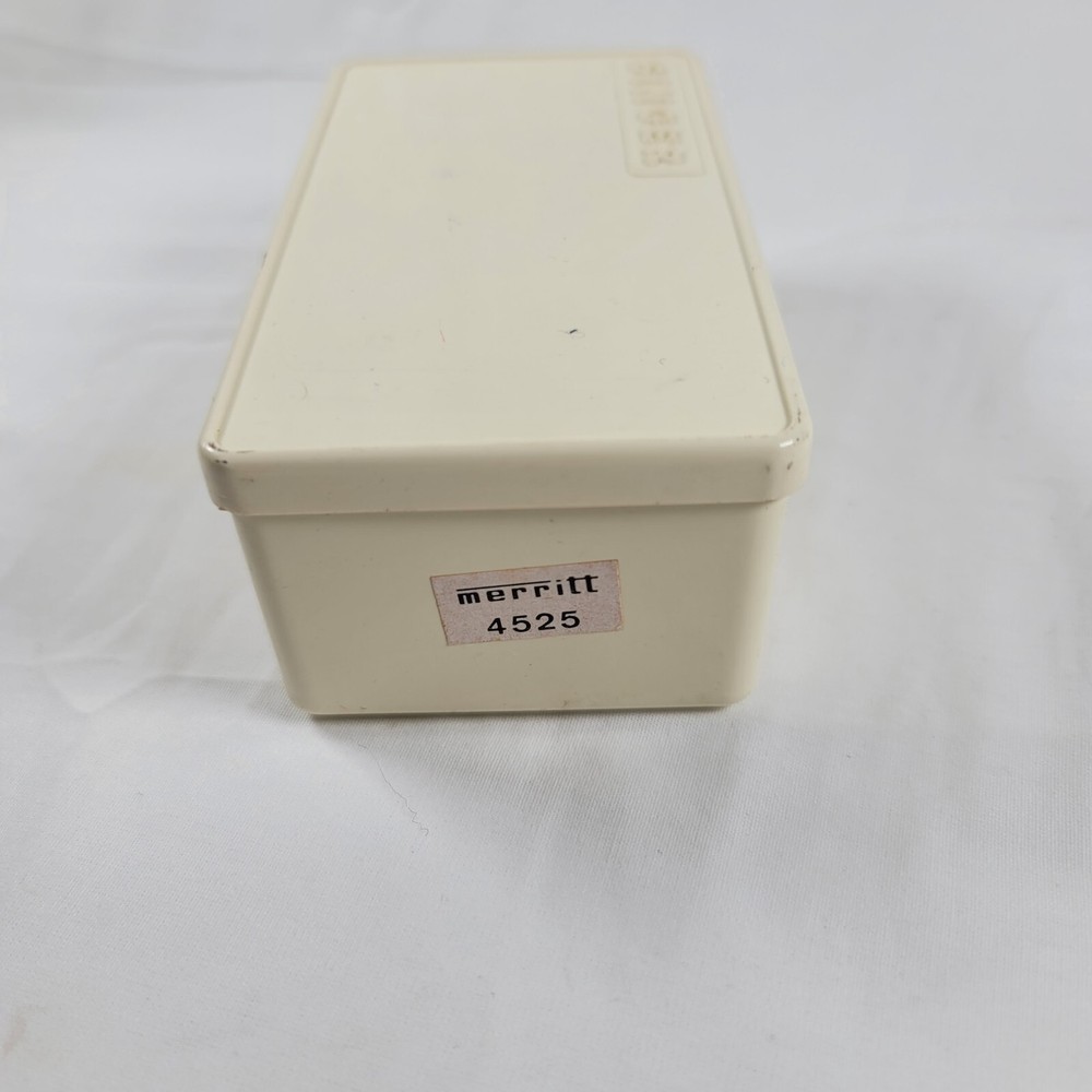 Vintage Singer Sewing Machine Plastic Accesory box empty 5"x 2 3/4"