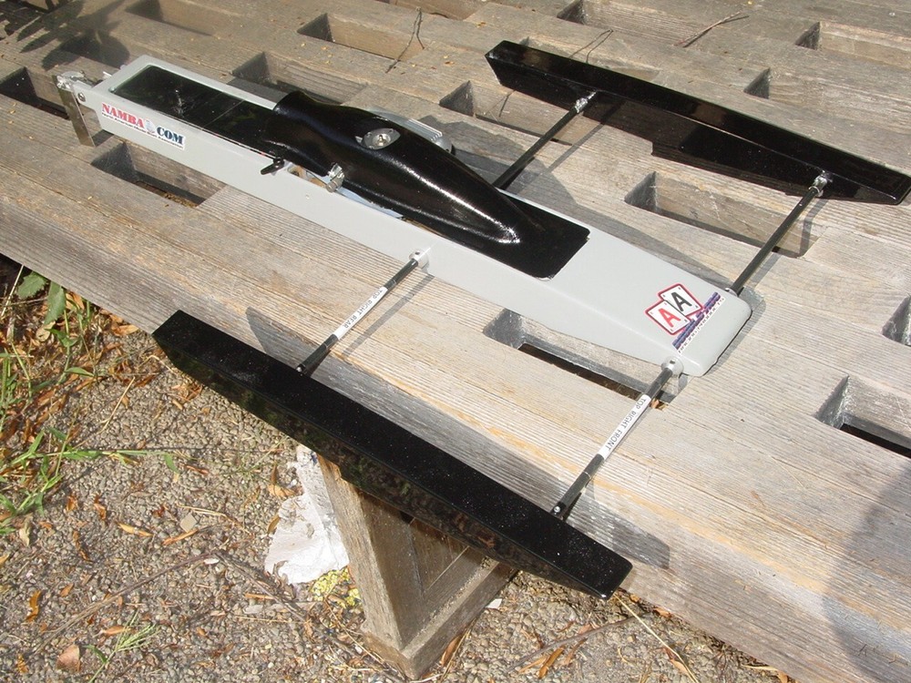 JAE 12GT Outrigger