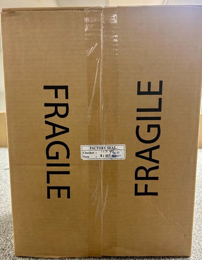 Flexible stand with adjustable tilt for Oracle MICROS Workstations