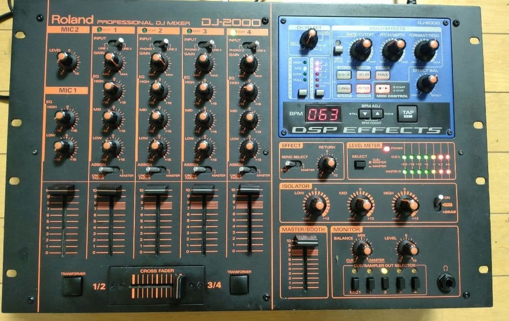 Roland DJ-2000 DJ Mixer Tested Working