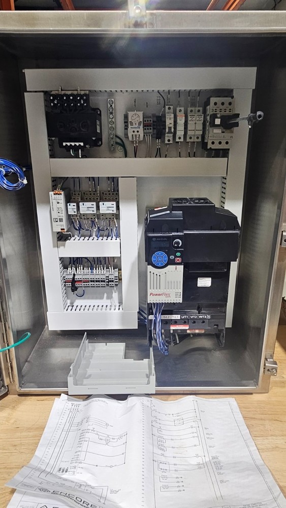 30hp  Allen-Bradley PowerFlex 525 VFD Panel – NOS