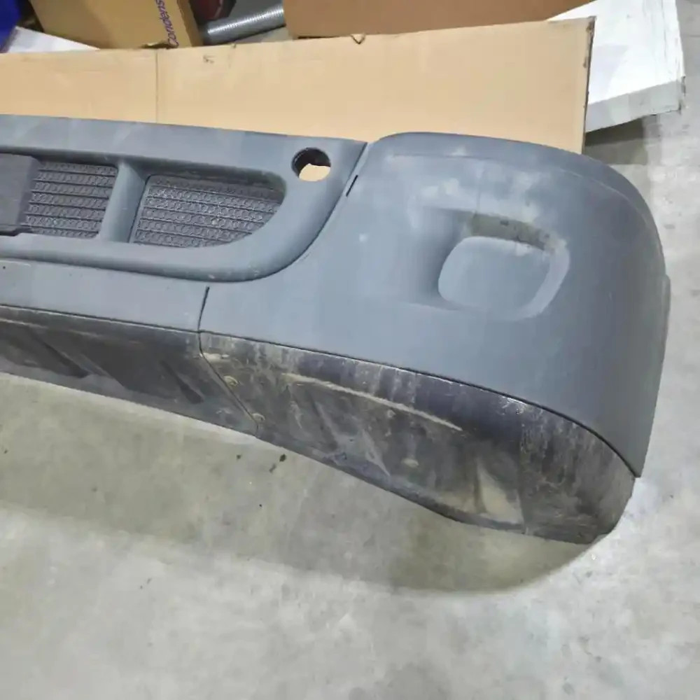2011 Freightliner Cascadia Front Bumper- A21-27268-016