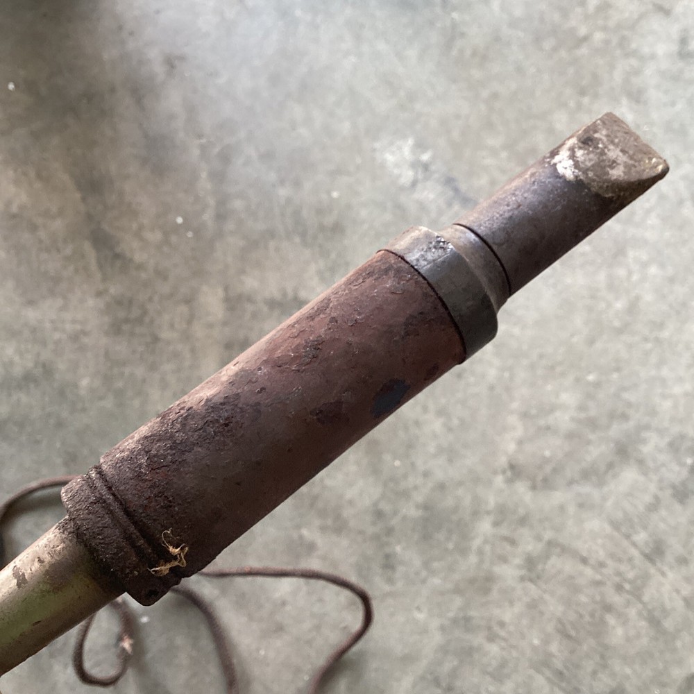 Vintage HD Solidarity iron tested