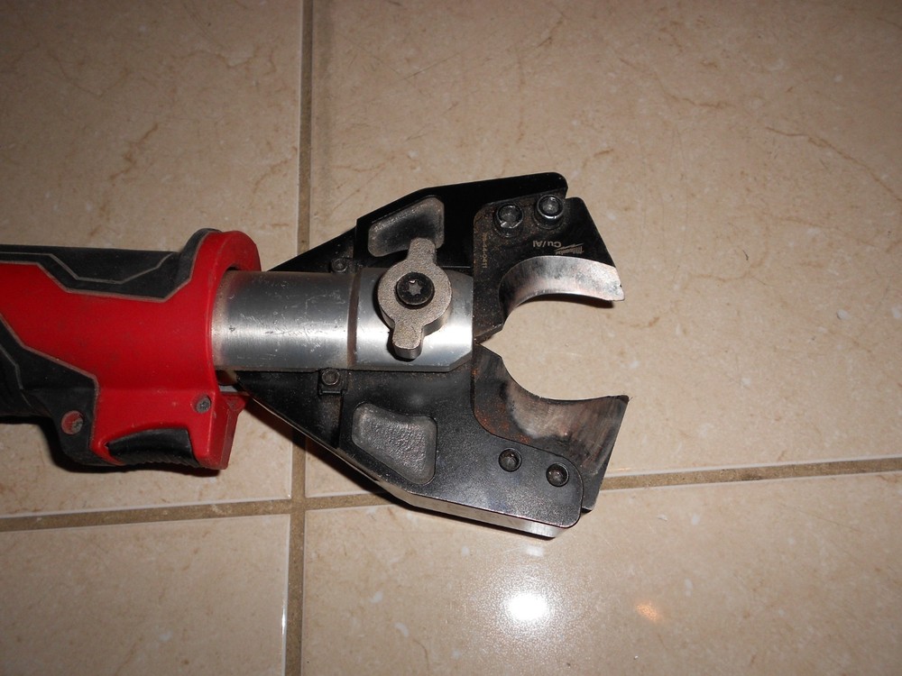 MILWAUKEE 2672-20 M18 FORCE LOGIC CABLE CUTTER