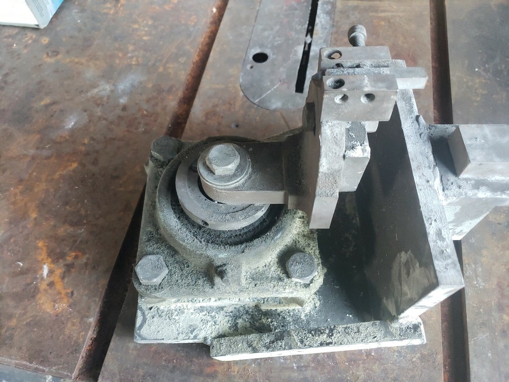 (O) Spin Grinding Fixture