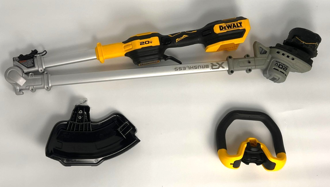 [Used] (DCST922B) DEWALT 20V MAX 14 inch Cordless Folding String Trimmer