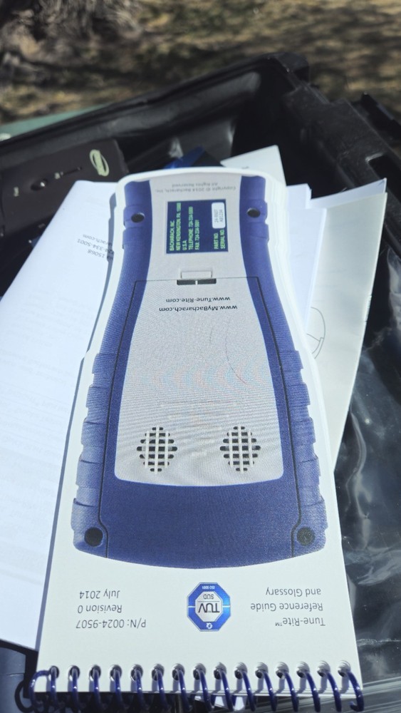 Bacharach - Fyrite InTech Portable Combustion Analyzer with Case