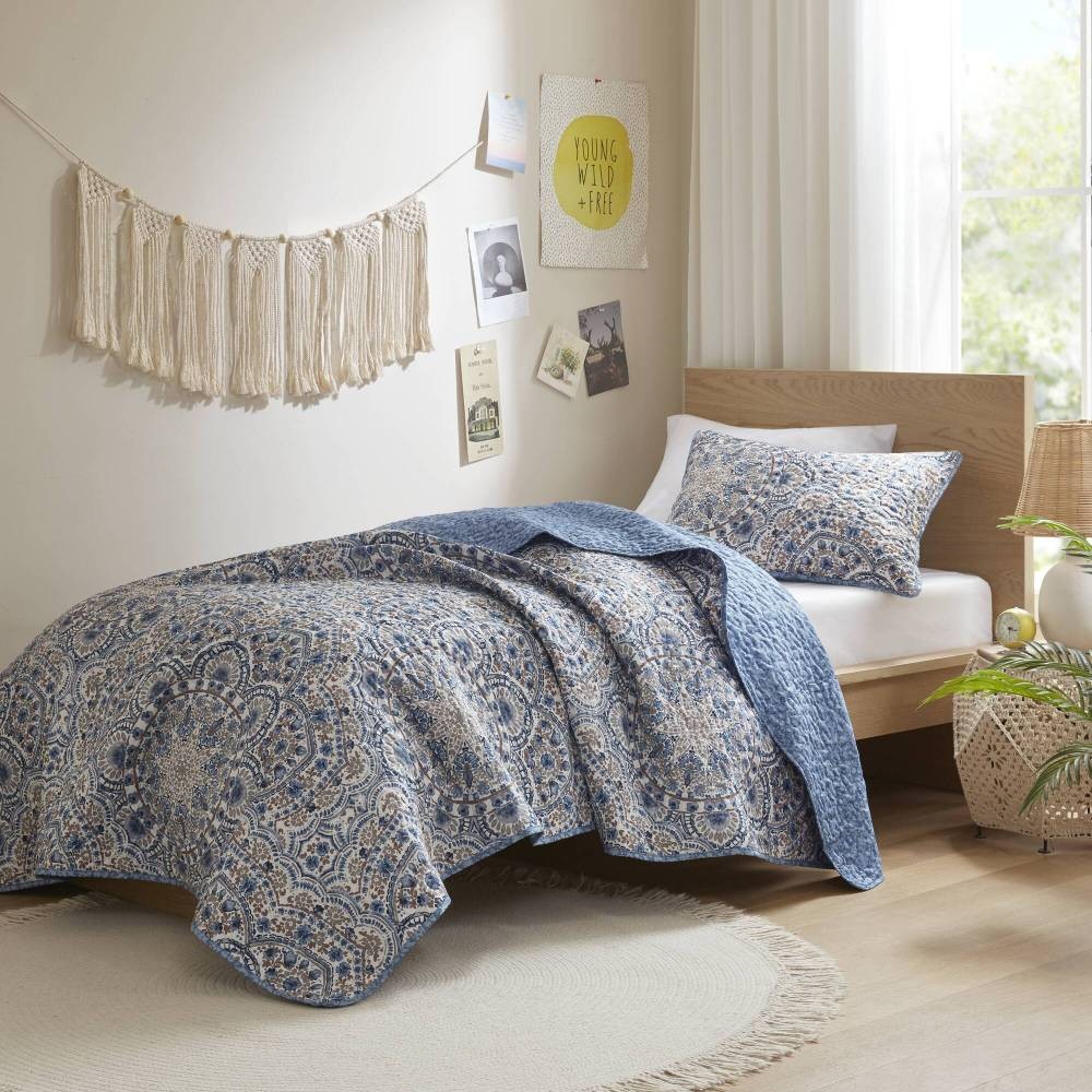 Twin Reversible Quilt Set 2pc Boho Medallion, Soft Polyester Fabric