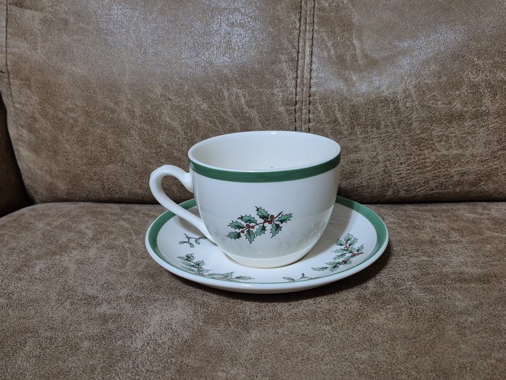 SPODE CHRISTMAS TREE CUP & SAUCER TEA/COFFEE