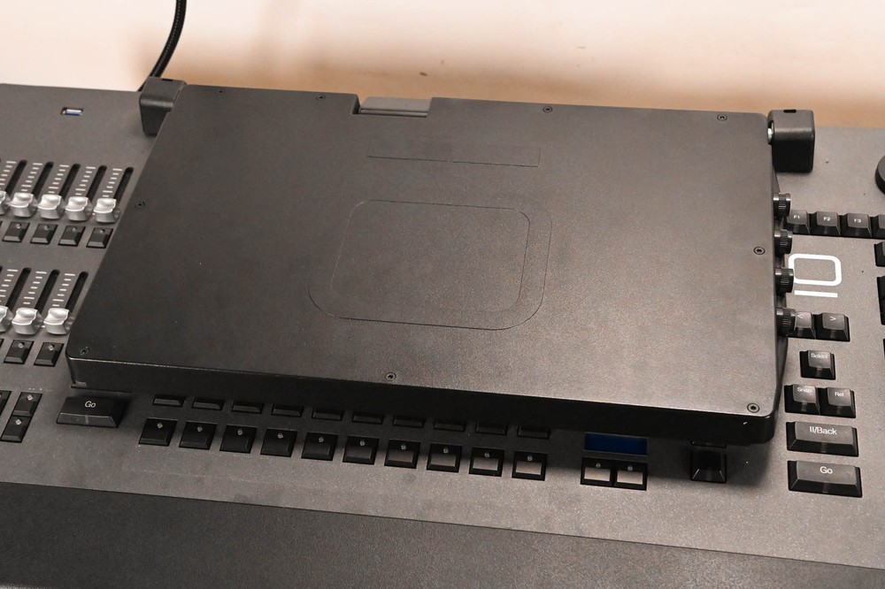 Obsidian Control Systems NX4 Lighting Console CG01UGG