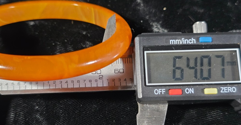 Antique 1930s Bakelite Marbled Orange Bangle Bracelet