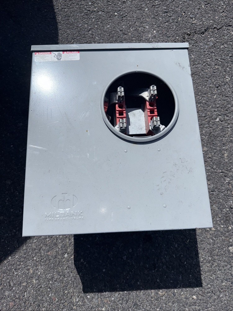 200 Amp Milbank Underground Meter Socket