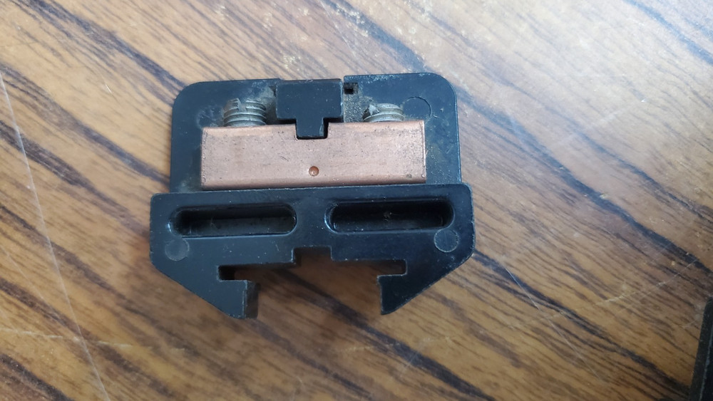 (21-PCS) Square D 1828-C20 Terminal Blocks (TA11MS)