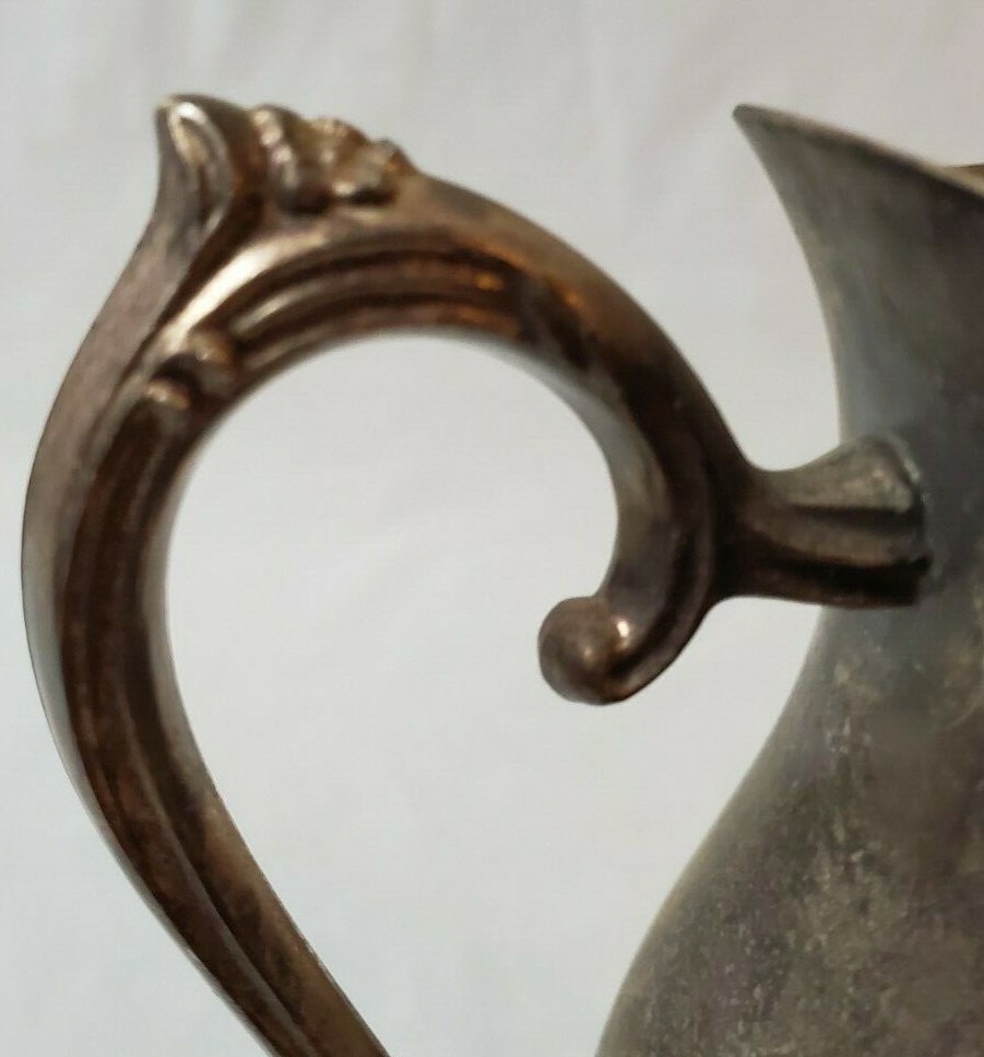 VINTAGE ~ Leonard Silver Plate Footed Water Pitcher with Ice Lip