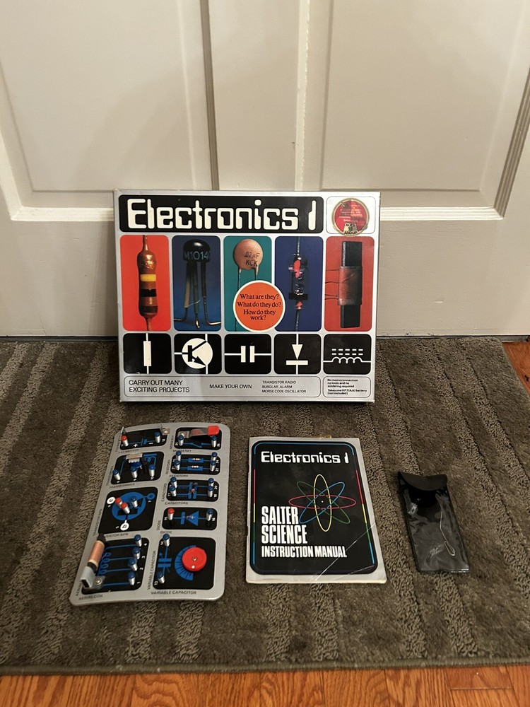 1978 Thomas salter Electronics Engineering Experiment Lab Set Not Complete