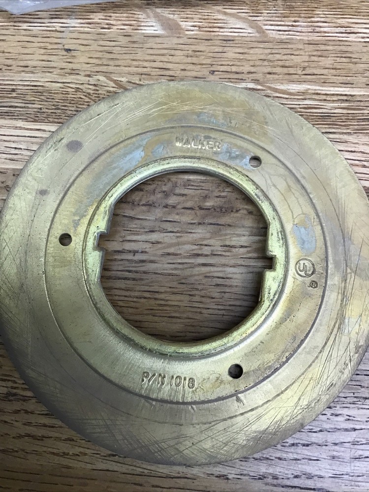 WALKER Wiremold 896 Cover plate Less Abandon Plug