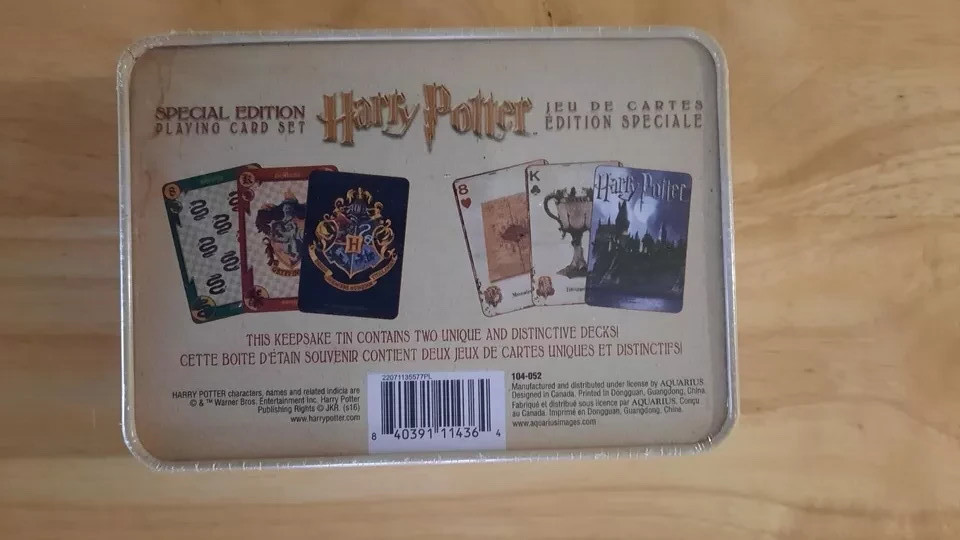Harry Potter Special Edition. 2 Unique Distinct Playing Card Set in Keepsake Tin