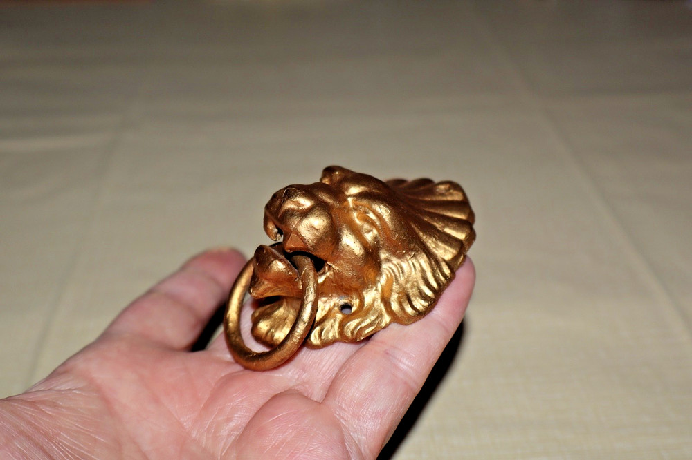 Antique Sessions Clock Lion Head Ornaments