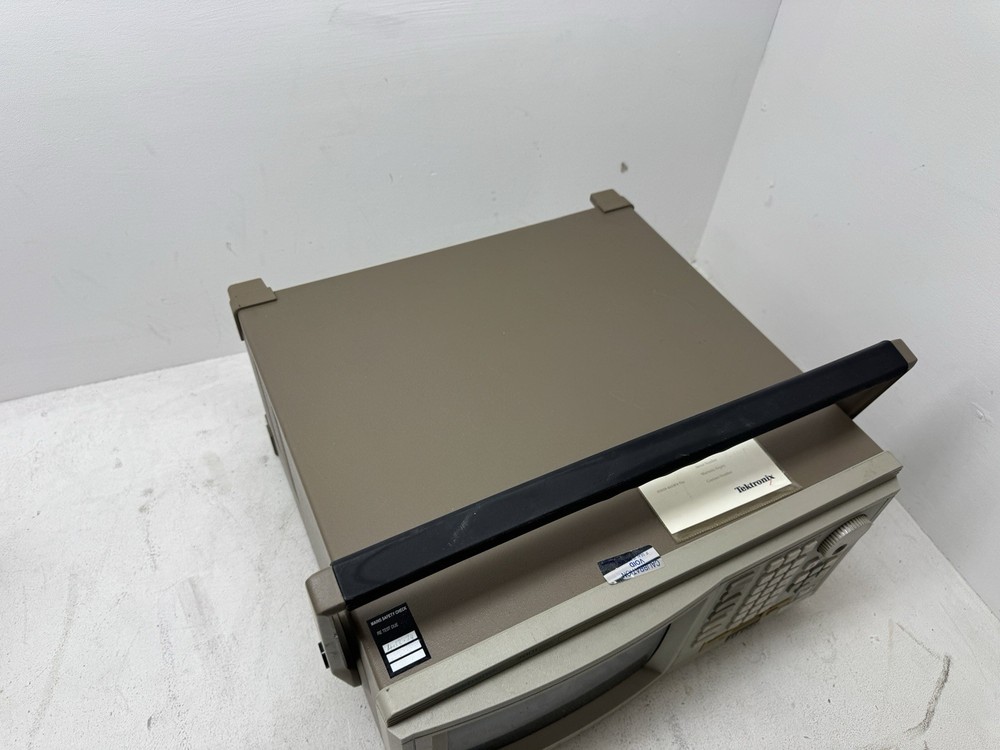Tektronix Prism 3001 Logic Analyzer