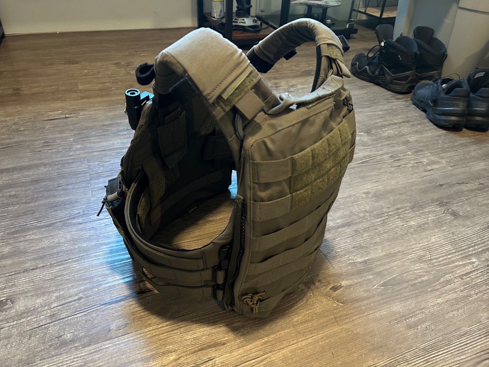 Crye Precision AVS plate carrier MD plate bags /SM harness ranger green