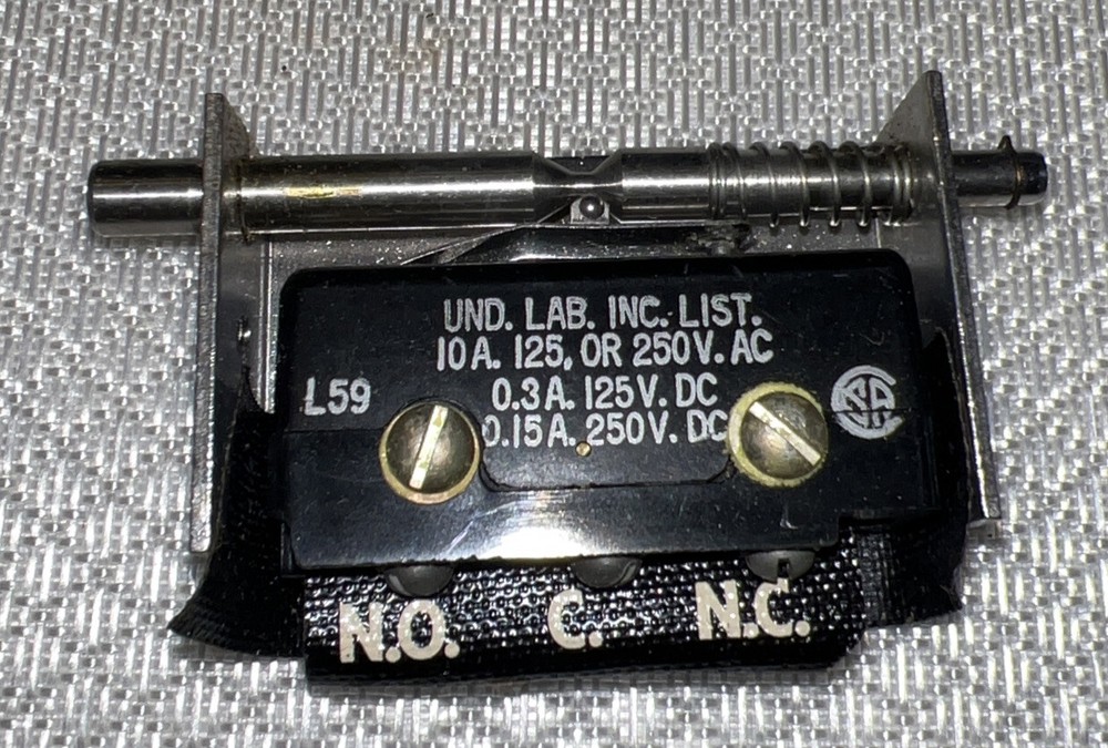 1AC6 MICRO SWITCH SWITCH INTER LOCK 15A 125 VAC SPDT