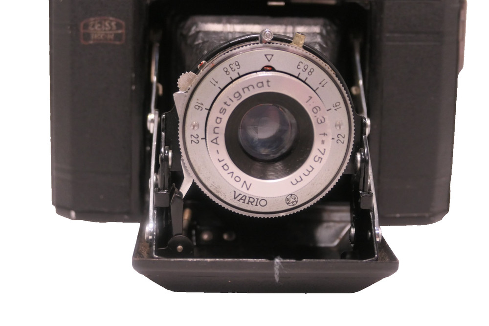 Zeiss Ikon Nettar Folding Camera