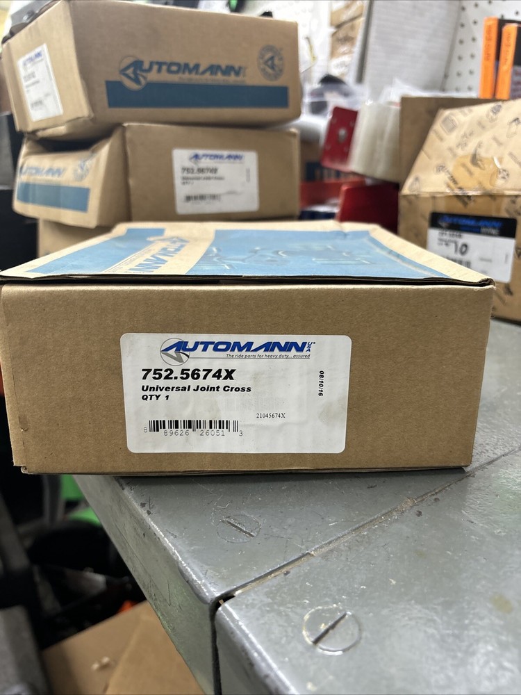 Automann #752.5674X  Universal Joint Cross