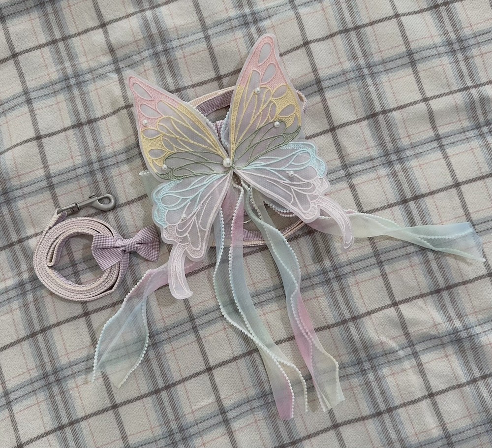 Small Butterfly Hardness With Bowtie Leash