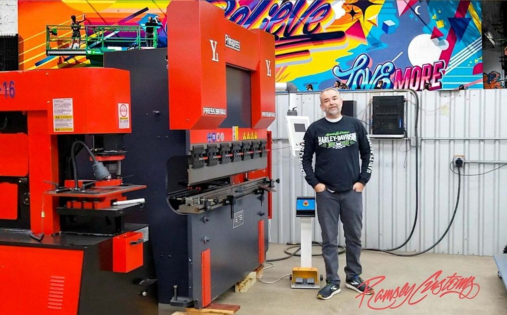 CNC Press Brake - 69Ton 5ft with Cybelic Touch Screen Programmable Backstop