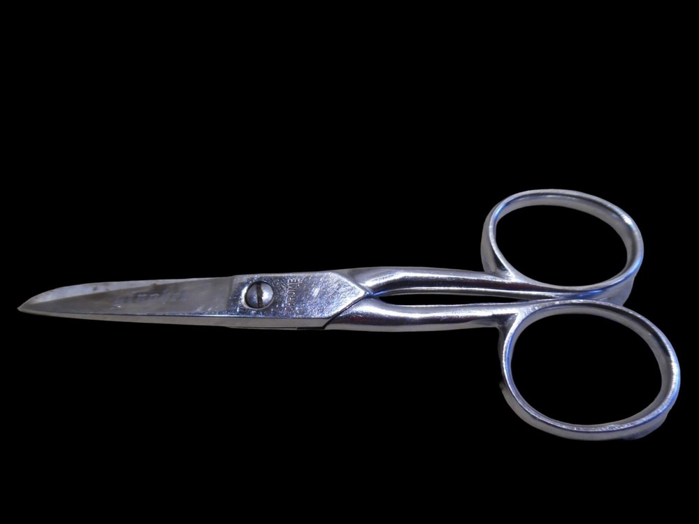 Gingher Scissors 5" Chrome