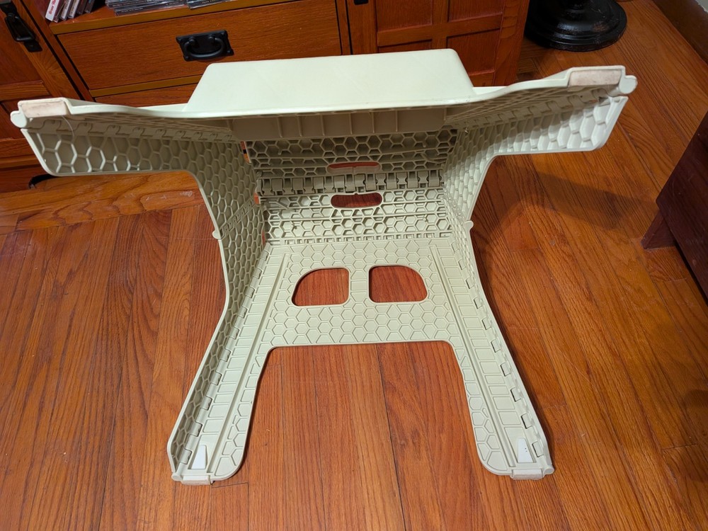 Folding Step Stool - Heavy Duty