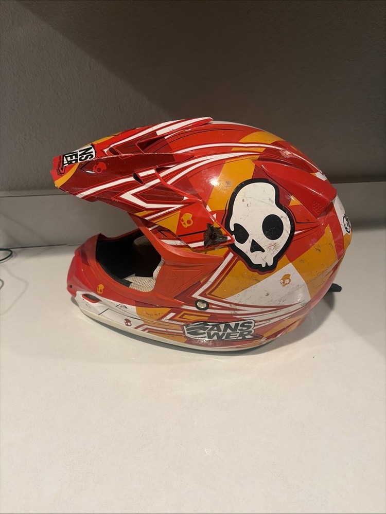 Answer SkullCandy Motorcycle Helmet
