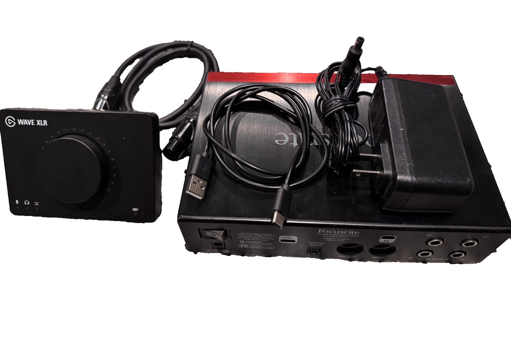 Focusrite Clarett 2Pre USB & Elgato Wave XLR Audio Interface Bundle, Pro Stream