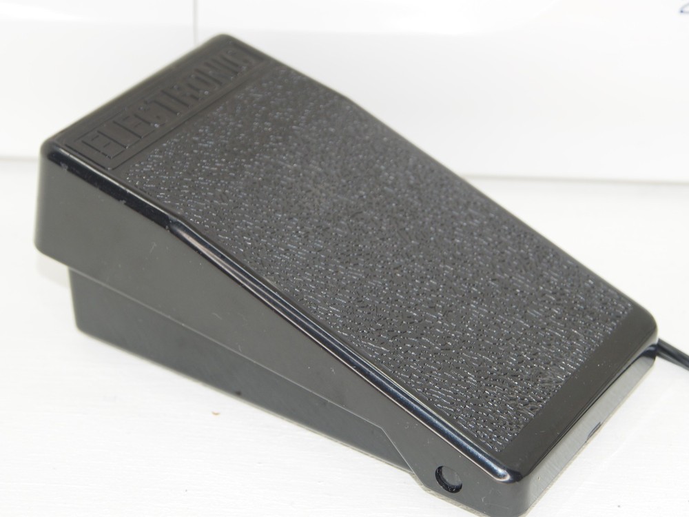 Janome 2222 Sewing Machine