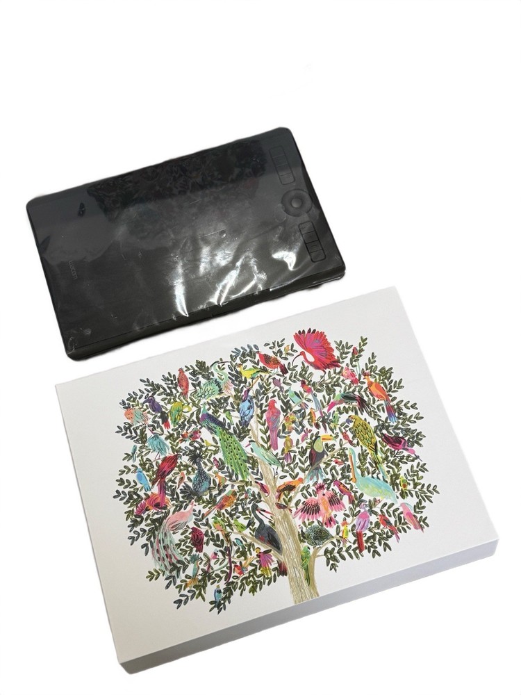 New Wacom Intuos Pro Medium PTH-660 Graphics Tablet