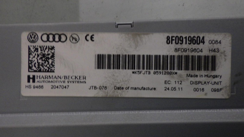 12 AUDI Q5 Info Screen 8F0919604