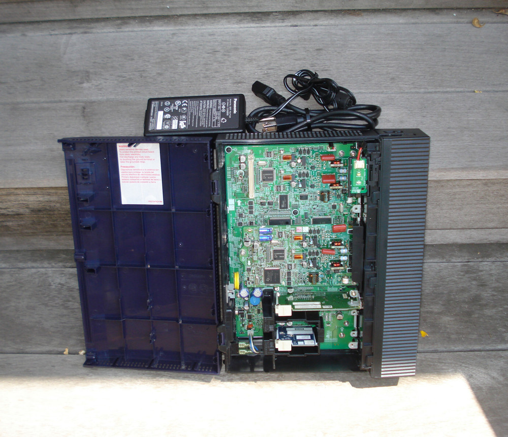 PANASONIC KX-TVM50BX VOICE PROCESSING SYSTEM & AC CONNECTOR ADAPTER