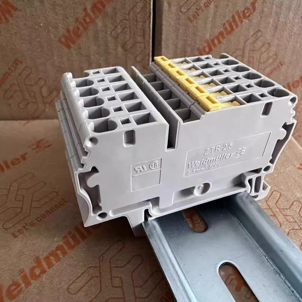 100pcs Spring-type Switch-type Terminal Terminal 1831280000 ZTR 2.5