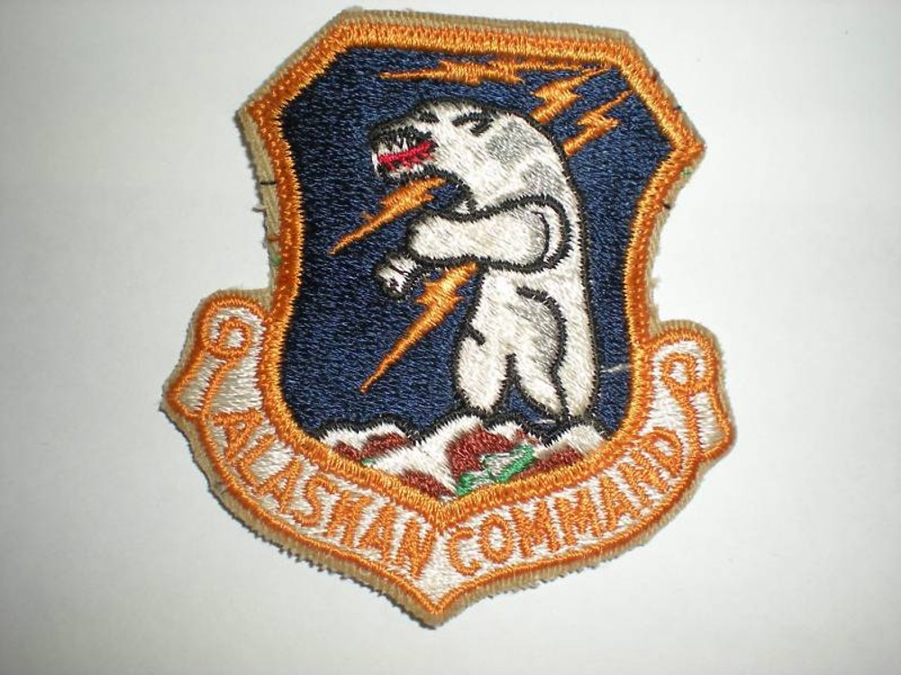 USAF ALASKAN COMMAND PATCH -COLOR