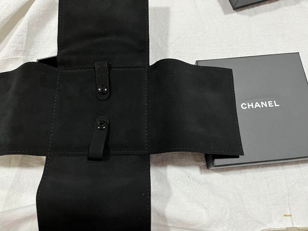 Chanel Empty Bracelet Box Packaging Box with Velvet Insert Preowned
