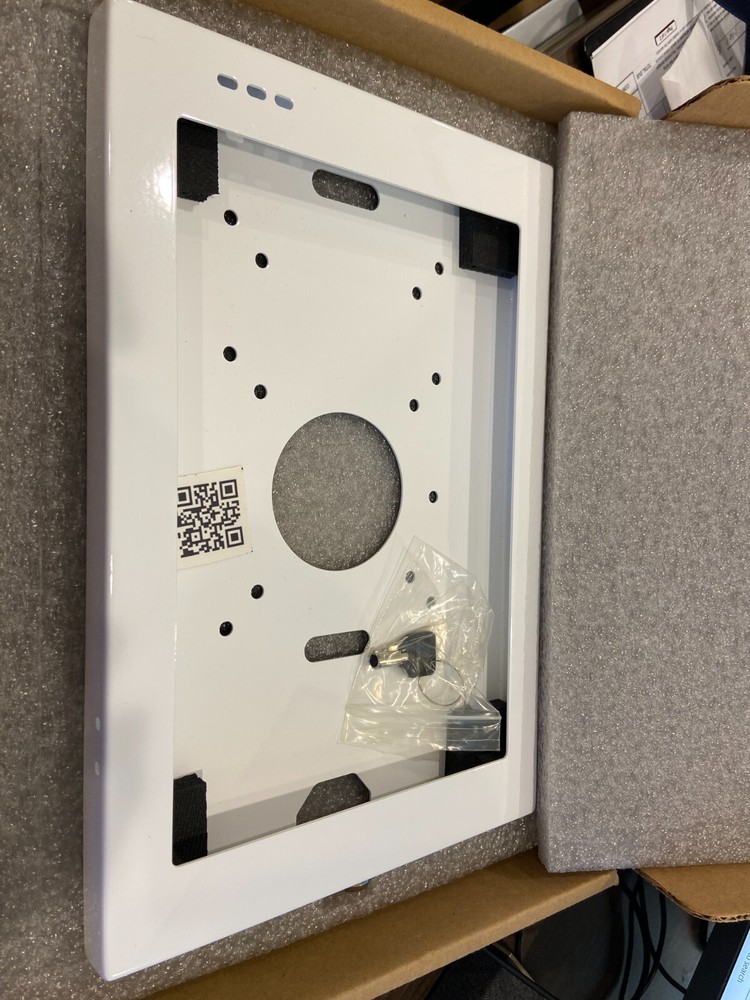 iPAD KIOSK ARMOR ACTIVE WHITE