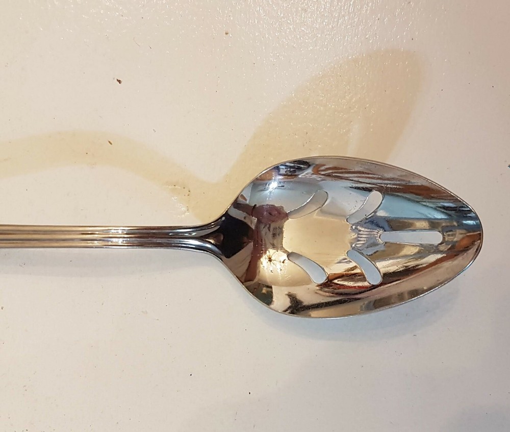 Reed & Barton SARAJEVO Select Pierced Serving Spoon Stainless Ribbed Handle
