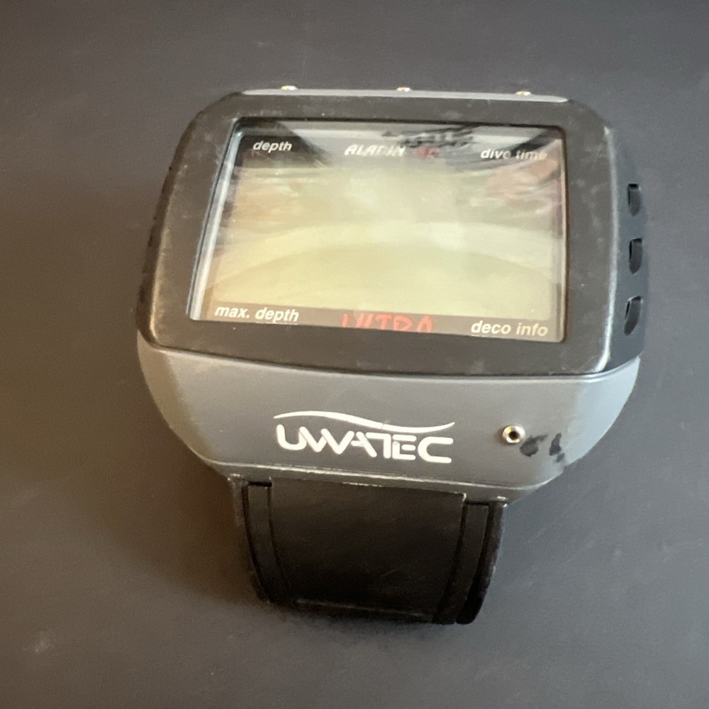 Uwatec Aladin Pro Ultra (Nitrox) DIVE COMPUTER BATTERY NEED REPLACEMENT