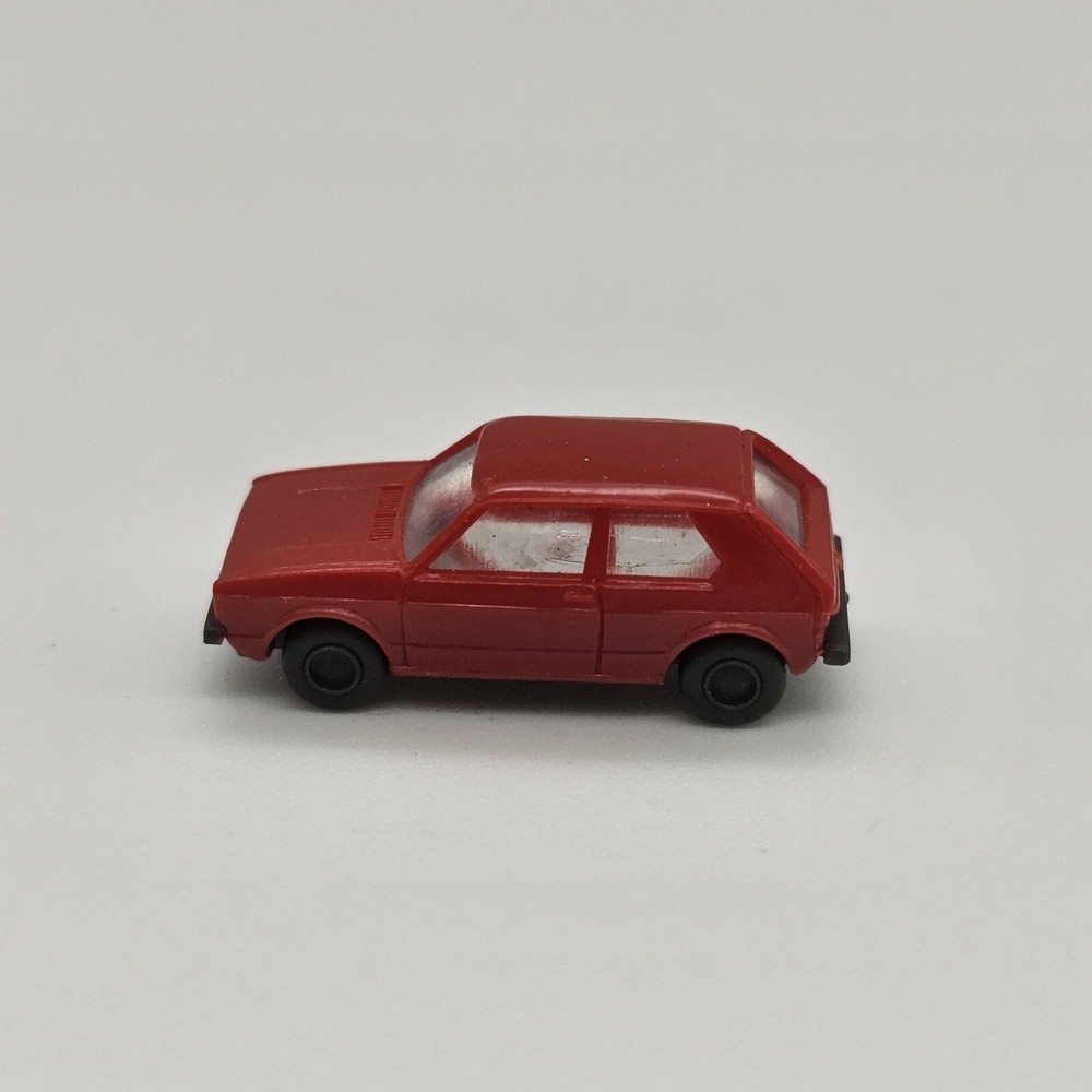 N Scale VW Golf W. Berlin Germany