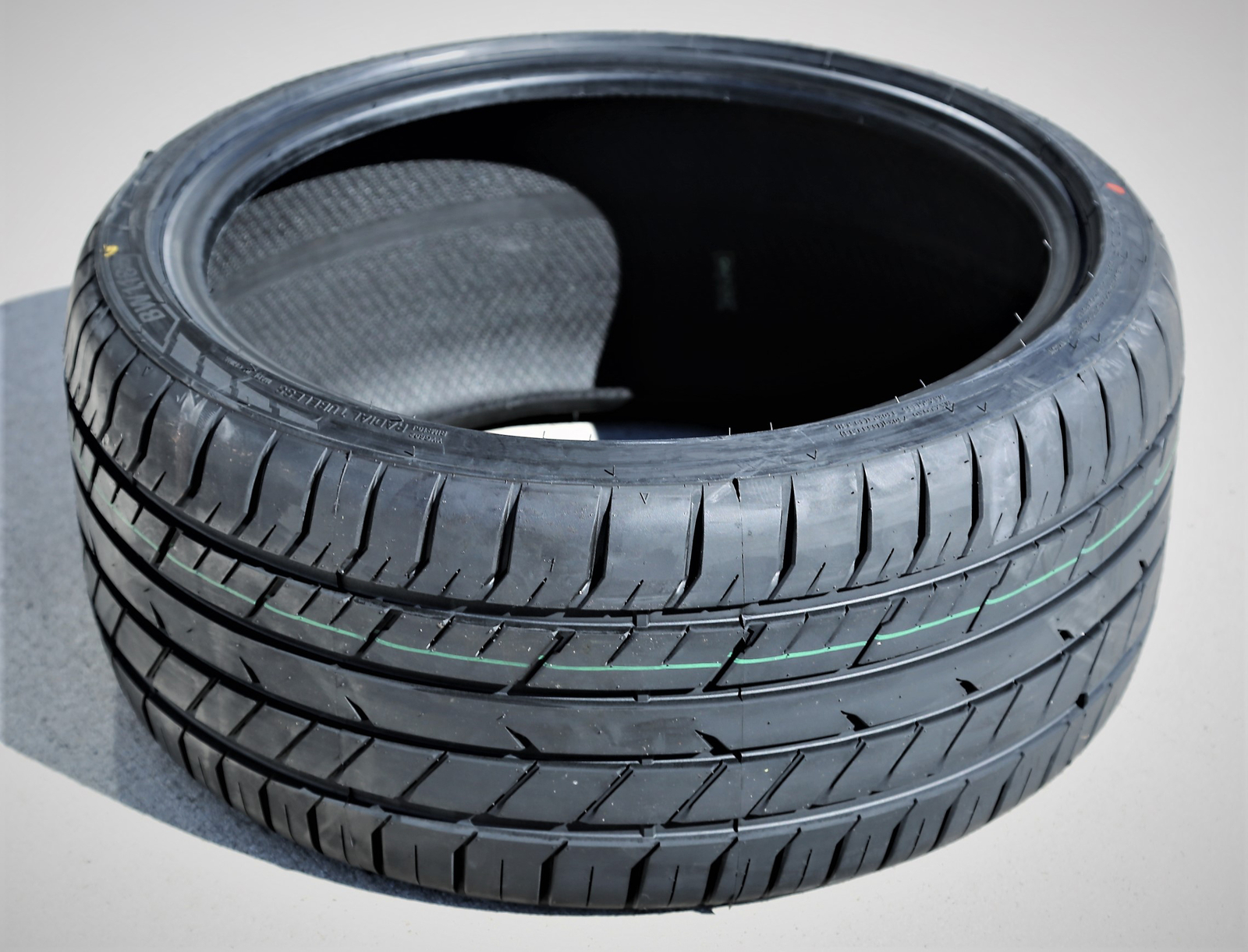 2 Tires Bearway BW118 295/35ZR20 295/35R20 105W XL High Performance