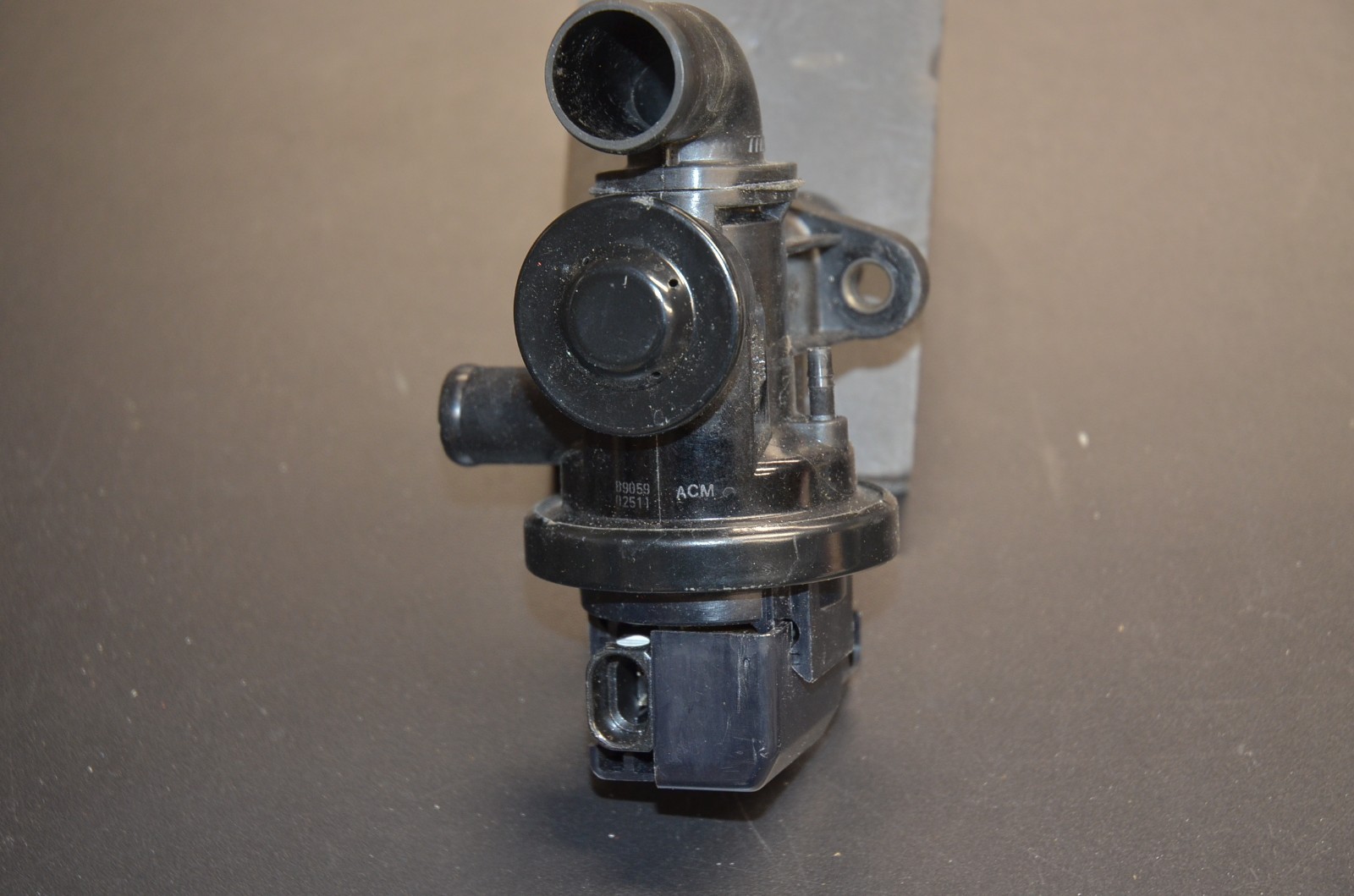 Air Injection By-Pass Valve Assembly OEM 1990 1991 Corvette ZR1