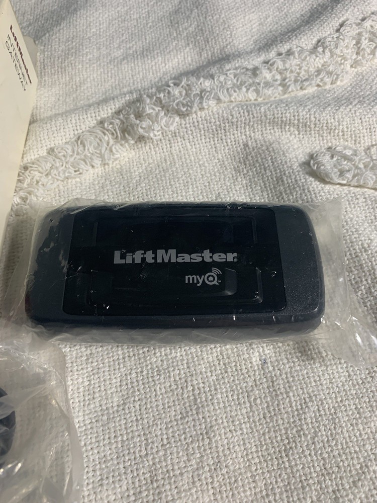 LiftMaster 828LM Internet Gateway MISSING POWER CORD READ