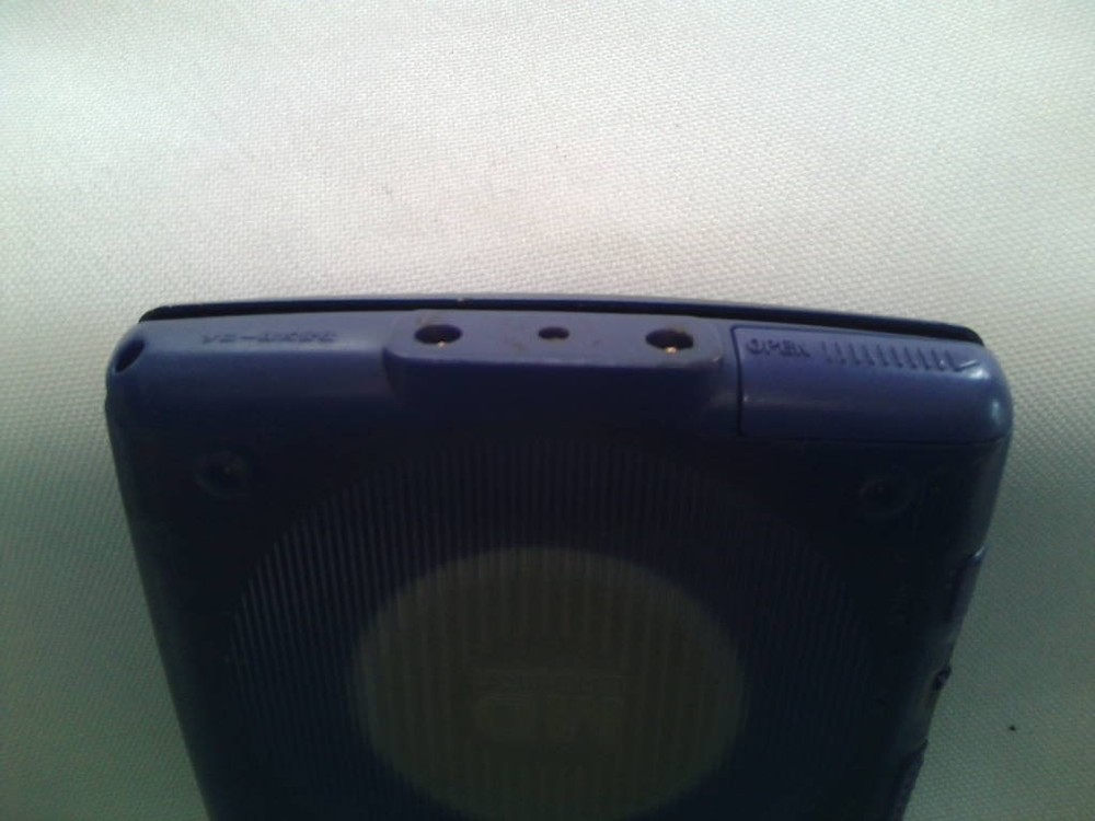 SONY MD Walkman MZ E80 Main unit only condition junk